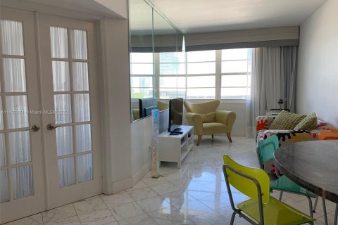 Condominio en alquiler en Miami Beach, Florida, 1 dormitorio, 52.49 m2 № 5407 - foto 6
