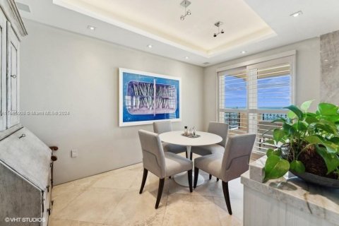 Copropriété à vendre à Miami Beach, Floride: 3 chambres, 426.42 m2 № 1236497 - photo 18