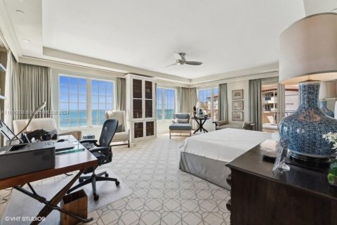 Condominio en venta en Miami Beach, Florida, 3 dormitorios, 426.42 m2 № 1236497 - foto 26