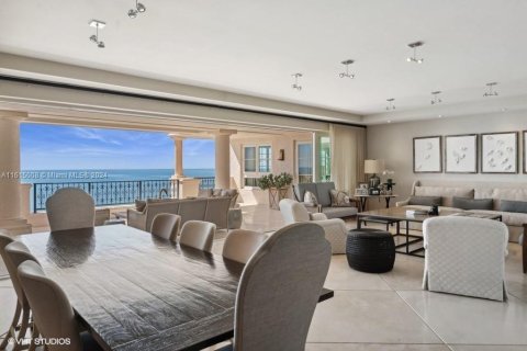 Condominio en venta en Miami Beach, Florida, 3 dormitorios, 426.42 m2 № 1236497 - foto 5