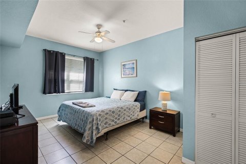 Condo in Kissimmee, Florida, 4 bedrooms  № 1124840 - photo 10