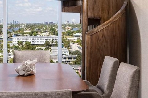 Condominio en venta en Fort Lauderdale, Florida, 1 dormitorio, 104.61 m2 № 201951 - foto 6