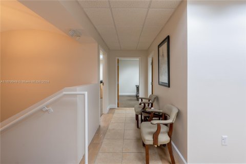 Immobilier commercial à vendre à Opa-locka, Floride № 1409223 - photo 21