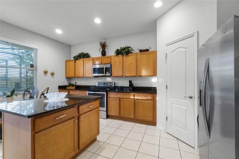 Casa en venta en Davenport, Florida, 5 dormitorios, 299.24 m2 № 1382680 - foto 11