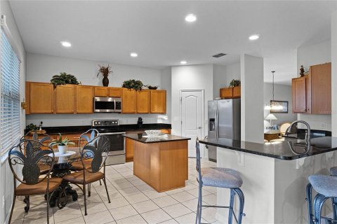 Casa en venta en Davenport, Florida, 5 dormitorios, 299.24 m2 № 1382680 - foto 8