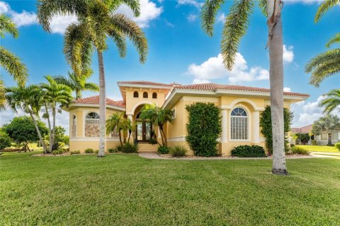 Villa ou maison à vendre à Punta Gorda, Floride: 3 chambres, 199.46 m2 № 1382710 - photo 3