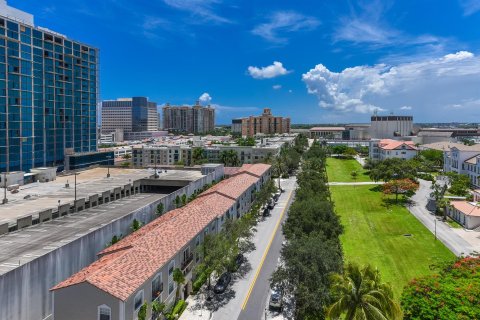 Copropriété à vendre à West Palm Beach, Floride: 2 chambres, 108.79 m2 № 856182 - photo 26