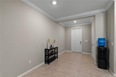 Townhouse in Wesley Chapel, Florida 3 bedrooms, 148.36 sq.m. № 1261793 - photo 4