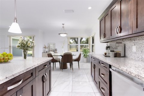 Casa en venta en Hollywood, Florida, 3 dormitorios, 138.42 m2 № 1167769 - foto 10