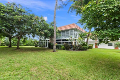 Condo in Stuart, Florida, 2 bedrooms  № 746207 - photo 16