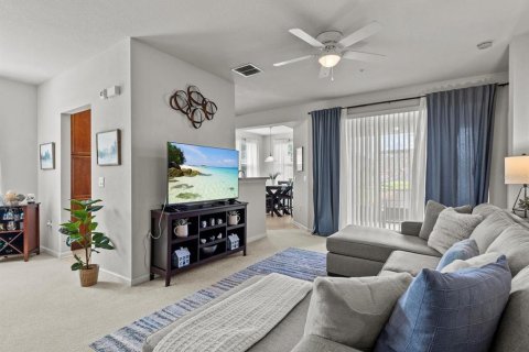 Condo in Davenport, Florida, 2 bedrooms  № 1398768 - photo 3