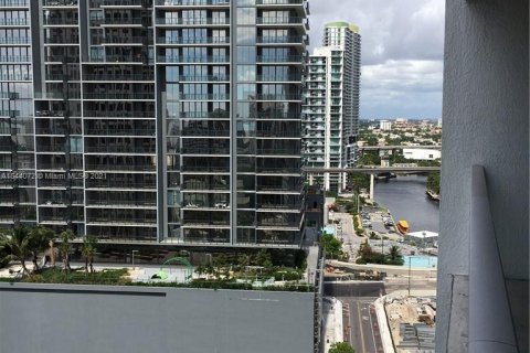 Copropriété à vendre à Miami, Floride: 1 chambre, 68.56 m2 № 16242 - photo 10