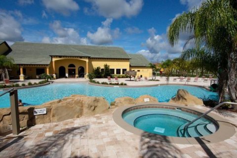 Adosado en venta en Kissimmee, Florida, 4 dormitorios, 176.7 m2 № 1363876 - foto 22