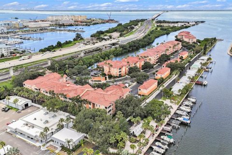 Condominio en venta en Tampa, Florida, 2 dormitorios, 89.93 m2 № 1363703 - foto 23