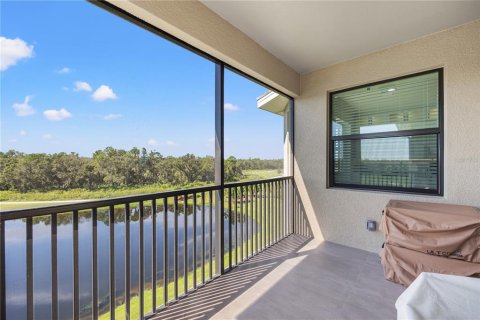 Condominio en alquiler en Lakewood Ranch, Florida, 2 dormitorios, 102.19 m2 № 715156 - foto 18