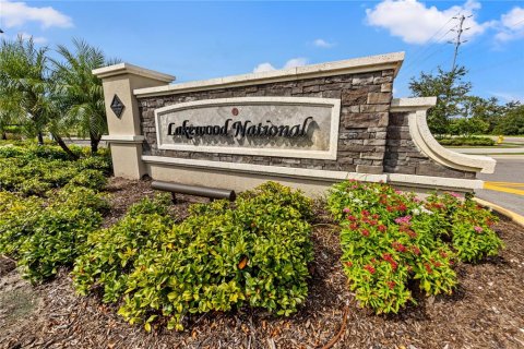 Condo in Lakewood Ranch, Florida, 2 bedrooms in LAKEWOOD NATIONAL  № 715156 - photo 2