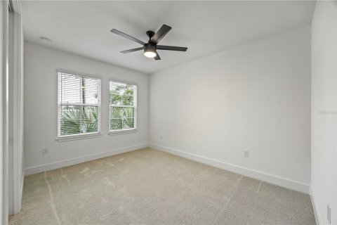 Immobilier commercial à vendre à Tampa, Floride: 391.86 m2 № 1401973 - photo 17