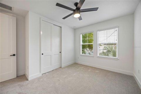 Immobilier commercial à vendre à Tampa, Floride: 391.86 m2 № 1401973 - photo 18