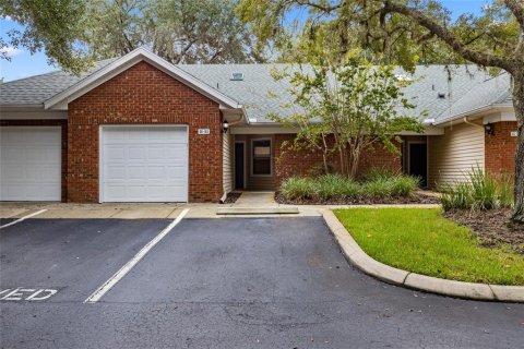 Copropriété à louer à Newberry, Floride: 2 chambres, 120.12 m2 № 1368117 - photo 1