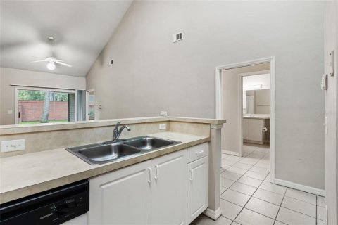 Copropriété à louer à Newberry, Floride: 2 chambres, 120.12 m2 № 1368117 - photo 7