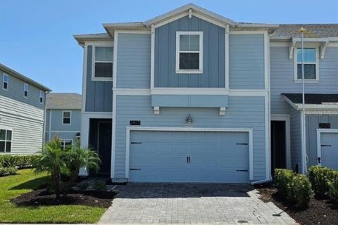 Townhouse in Kissimmee, Florida 4 bedrooms, 192.03 sq.m. № 1311775 - photo 1