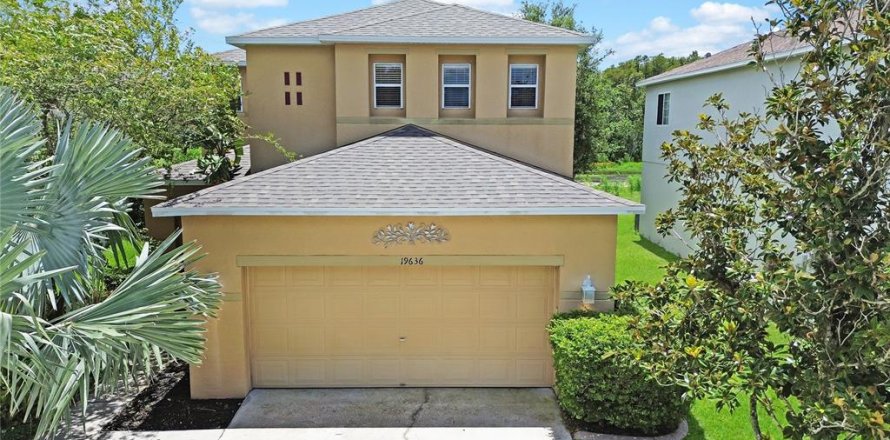 Casa en Land O' Lakes, Florida 3 dormitorios, 159.7 m2 № 1311739