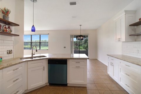 Casa en venta en Land O' Lakes, Florida, 3 dormitorios, 159.7 m2 № 1311739 - foto 17