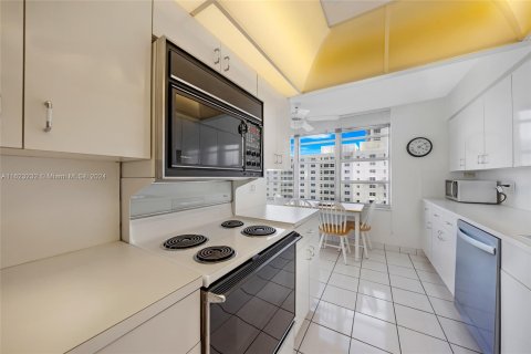 Copropriété à vendre à Fort Lauderdale, Floride: 2 chambres, 153.29 m2 № 1270008 - photo 3