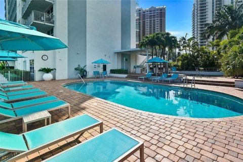 Copropriété à vendre à Fort Lauderdale, Floride: 2 chambres, 133.31 m2 № 1173973 - photo 23