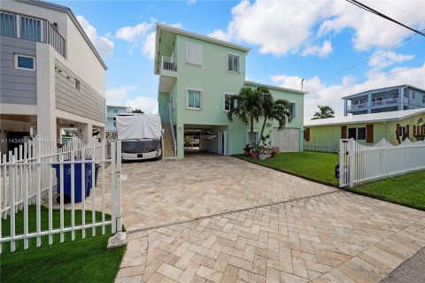 Villa ou maison à vendre à Key Largo, Floride: 2 chambres, 150.5 m2 № 1103847 - photo 18