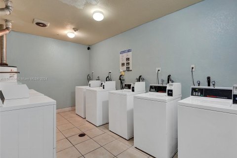Copropriété à vendre à Plantation, Floride: 1 chambre, 38.65 m2 № 1103891 - photo 20