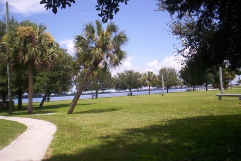 Купить земельный участок в Порт-Шарлотт, Флорида № 215485 - фото 21