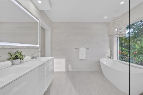 Villa ou maison à vendre à Miami Shores, Floride: 5 chambres, 262.26 m2 № 1310469 - photo 16