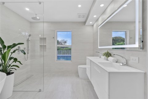 Villa ou maison à vendre à Miami Shores, Floride: 5 chambres, 262.26 m2 № 1310469 - photo 17