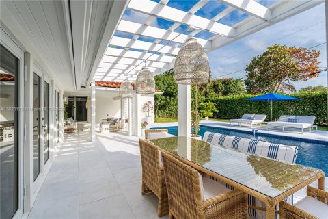 Villa ou maison à vendre à Miami Shores, Floride: 5 chambres, 262.26 m2 № 1310469 - photo 20