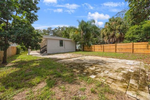 House in Tampa, Florida 3 bedrooms, 99.03 sq.m. № 1364606 - photo 28