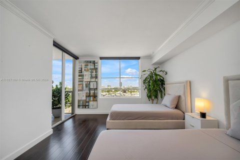 Copropriété à vendre à Miami Beach, Floride: 2 chambres, 117.99 m2 № 1281341 - photo 14