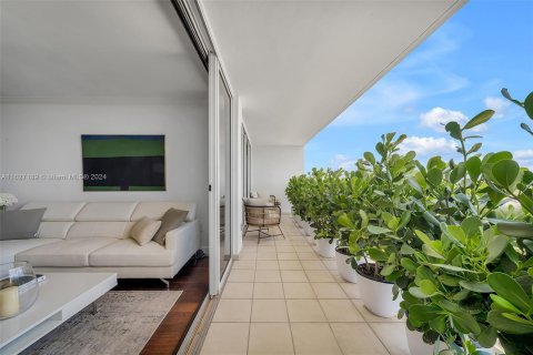 Condo in Miami Beach, Florida, 2 bedrooms  № 1281341 - photo 7