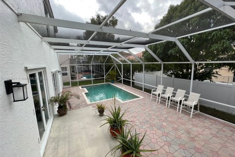 Villa ou maison à vendre à Miramar, Floride: 6 chambres, 337.05 m2 № 1367064 - photo 12