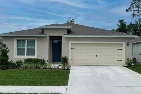 Casa en venta en Winter Haven, Florida, 4 dormitorios, 169.83 m2 № 1405712 - foto 1