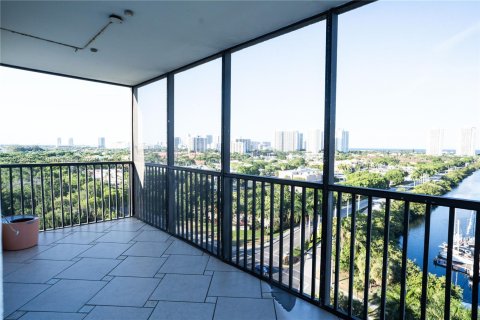 Copropriété à vendre à Aventura, Floride: 2 chambres, 116.13 m2 № 1305561 - photo 3