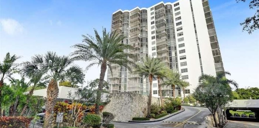 Condo à Aventura, Floride, 2 chambres  № 1305561