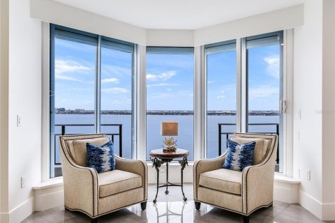 Condominio en venta en Tampa, Florida, 4 dormitorios, 489.41 m2 № 797216 - foto 23