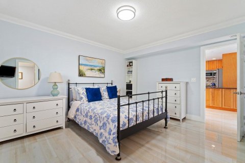 Condominio en venta en Highland Beach, Florida, 2 dormitorios, 124.77 m2 № 810407 - foto 24