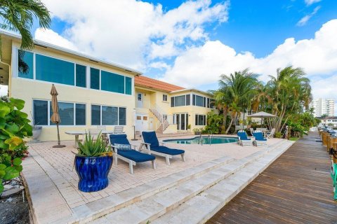 Condominio en venta en Highland Beach, Florida, 2 dormitorios, 124.77 m2 № 810407 - foto 10