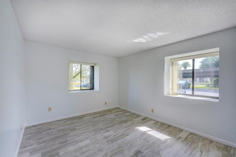 Condominio en venta en Stuart, Florida, 3 dormitorios, 143.26 m2 № 810365 - foto 4
