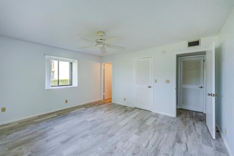 Copropriété à vendre à Stuart, Floride: 3 chambres, 143.26 m2 № 810365 - photo 13