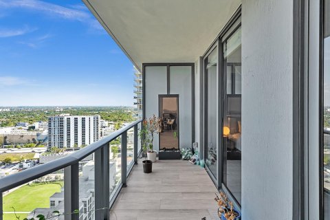 Condo in Miami, Florida, 1 bedroom  № 11460 - photo 13