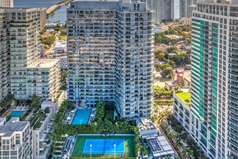 Condominio en alquiler en Miami, Florida, 1 dormitorio, 63.27 m2 № 11460 - foto 29