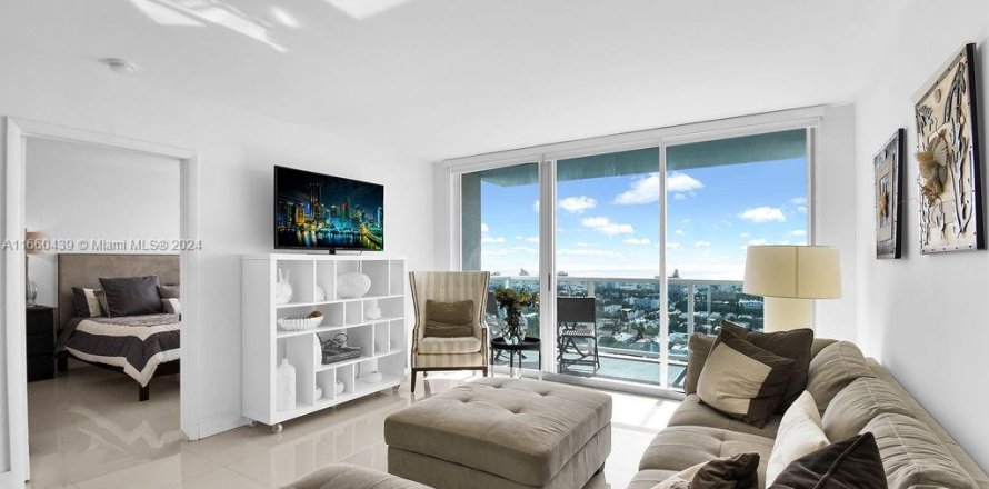 Apartamento en Miami Beach, Florida 2 dormitorios № 1365865